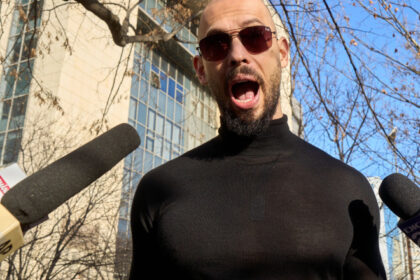 andrew tate ramane cetatean al statului vanuatu care i a analizat documentele fusese verificat de interpol si de marea britanie 68415e3ba370e