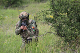 aproximativ 5 000 de militari din patru tari participa la un exercitiu multinational care se desfasoara in mai multe poligoane din tara 6846cb0009fc8