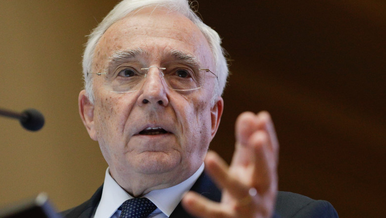 avertisment al guvernatorului bnr pentru liderii politici problema datoriei e mai presanta ca niciodata 684984222e304