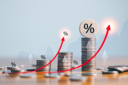 bolojan urmatorul guvern nu va putea evita cresterea taxelor e probabil necesara o amanare a unor investitii 684c59a501b90