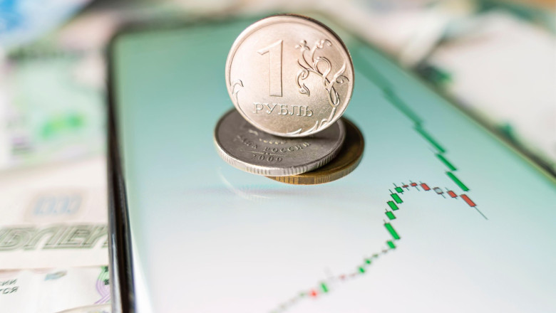 care e cea mai performanta moneda din lume e surpriza anului in ciuda sanctiunilor si a preturilor scazute ale petrolului 684531d4e4310