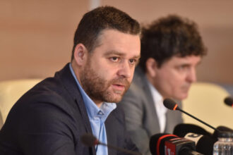 ce spune ciprian ciucu despre o eventuala candidatura la primarie am nevoie ca oamenii sa ma voteze pentru mine nu pentru presedinte 68507582b891f