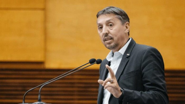 ce spune ministrul educatiei despre problema reducerii salariilor si concedieri in zona de educatie si cercetare 6852971c2f593