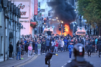 ce spune nicusor dan despre situatia din irlanda de nord unde au izbucnit violente dupa o tentativa de viol a unor romani 6849ce19f2eba