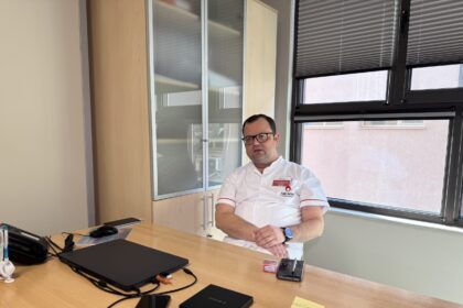 centrul pentru boala parkinson de la arcadia singurul din mediul privat romanesc care ofera toate tratamentele gratuit pacientilor prin cjas boala nu poate fi vindecata 6851ef8b0c911