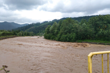 cod portocaliu si cod galben de inundatii in aproximativ 30 de judete din romania risc crescut de viituri in zonele montane 6842c16020f0c