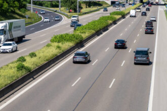 cum decid cativa birocrati chinezi soarta industriei auto mondiale 6843b9c6905f1