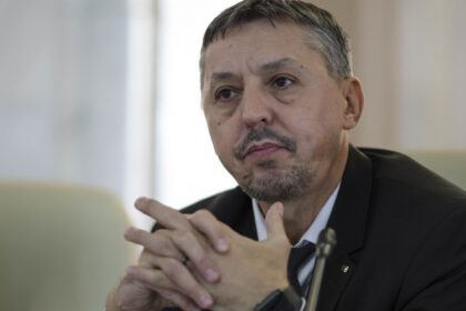 daniel david nu vrea revenirea la teze si semestre sa ne focalizam pe ce putem face bine in sistemul pe care il avem 6841f57f2ad6e