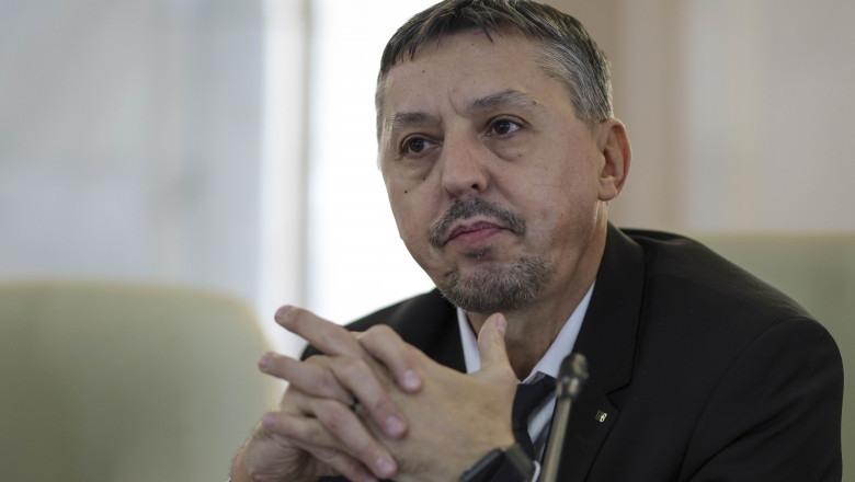 daniel david nu vrea revenirea la teze si semestre sa ne focalizam pe ce putem face bine in sistemul pe care il avem 6841f57f2ad6e