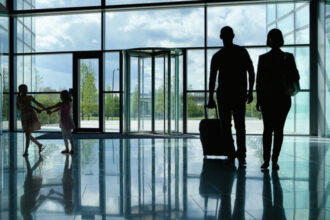 despagubiri mai mici pentru pasagerii curselor aeriene intarziate ue vrea sa schimbe regulile 6849841bb7dc3