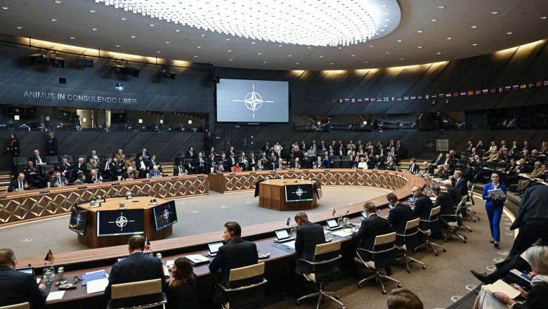 dilema liderilor nato cum sa l invite pe zelenski la summitul de la haga din aceasta luna fara sa l supere pe donald trump 6843122eabe3b