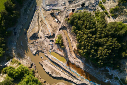 director de la apele romane la praid situatia este extrem de dificila cei deja evacuati nu se vor intoarce in locuinte 685075397d8de