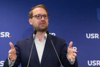 dominic fritz pana cand nu exista un plan foarte clar de unde scadem din cheltuieli ar fi semnalul gresit sa crestem tva 6845e559464f8