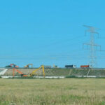 drumul principal de legatura intre podul suspendat peste dunare si judetul tulcea intra din nou in reparatii inainte de inaugurare 68529cf560ac6