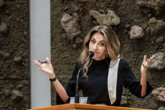 dutch centre right party rules out coalition with unbelievably untrustworthy wilders 68480e0bb0b2b