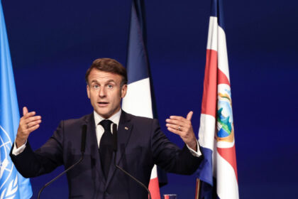 emmanuel macron contestarea prioritatii acordate climei este o greseala uriasa liderii lumii reuniti la nisa pentru unoc3 6845cdc9ec25a