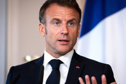 emmanuel macron se teme de haosul unei schimbari de regim in iran crede cineva ca ce s a facut in irak in 2003 a fost o idee buna 68525edb73c27