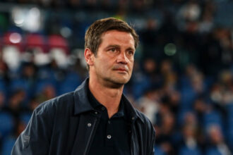 este oficial cristi chivu a semnat cu inter cat va cistiga romanul pe banca nerazzurrilor 6847aed870eb1