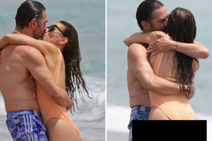 eva longoria shows off beach body in spain as she kisses husband jose baston 6849ebcc957d9