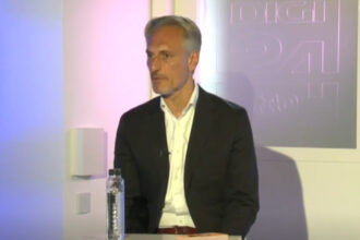 exclusiv ce solutie vede matei paun pentru a rezolva problemele economice ale romaniei o foarte mare oportunitate in aceasta criza 684ae2bd1537b