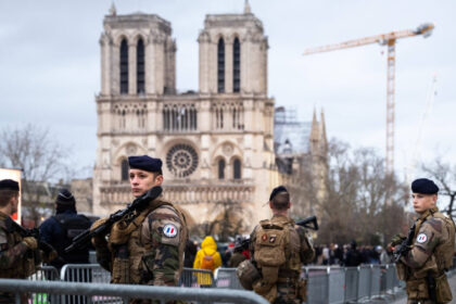 franta este acuzata ca livreaza constant material militar israelului ce arata raportul unei retele militante 6848535a55f08