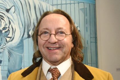 french furniture expert and restorer guilty of fake 18th century chair scam 68499c84edafd