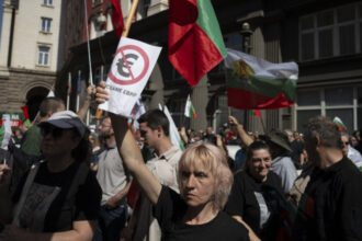 galerie foto bulgaria divizata in privinta aderarii la euro jumatate din populatie nu sustine moneda comuna 6841598cc381b