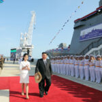 galerie foto coreea de nord si a reparat si relansat distrugatorul avariat kim jong un ameninta cu actiuni militare coplesitoare 684bf5d2aed18