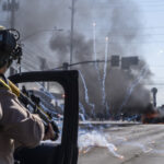 galerie foto donald trump trimite garda nationala la los angeles pentru a opri protestele guvernatorul de california critica decizia 68451a5b5258d