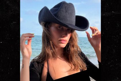 hailey bieber shares bikini photos as justin shares cryptic ig post about love 6845f9a0f0e4d