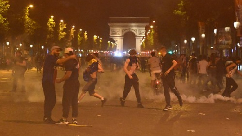 haos in franta dupa victoria psg in champions league macron vom pedepsi vom fi necrutatori 68417b165b137