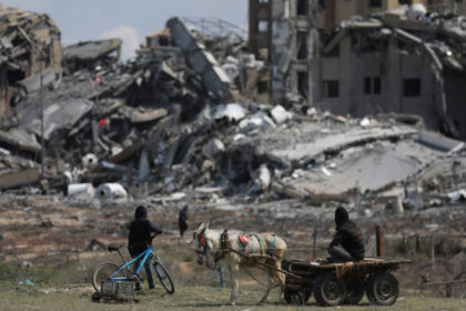 israelul ii avertizeaza pe palestinieni sa nu circule pe drumurile catre centrele de ajutor din fasia gaza sunt zone de lupta 6840116e01572