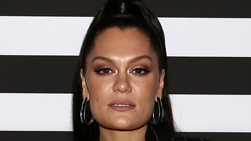 jessie j diagnosed with breast cancer 68405839a5517