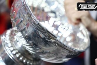 jucatorii de la florida panthers au spart cupa stanley dupa titlul din nhl 6852a87785309