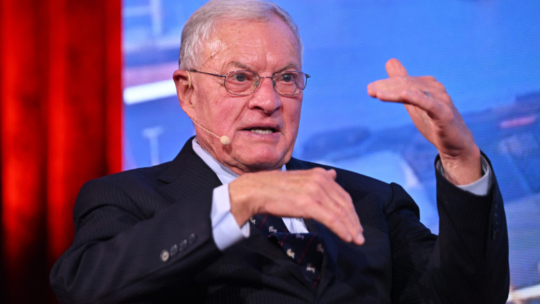 keith kellogg a dezvaluit cum l a comparat pe volodimir zelenski cu abraham lincoln intr o discutie cu donald trump 684aeac42310f