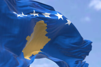 kosovo va primi migranti deportati din statele unite cate persoane vor ajunge in fiecare an la pristina 6849727733bea