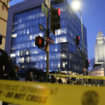 la los angeles a fost instituita starea de urgenta pe timp de noapte politia a inceput sa faca arestari in masa 684920809c208