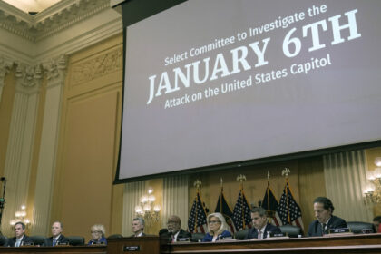 mai multi condamnati pentru asaltul asupra capitoliului cer despagubiri vor 100 de milioane de dolari 6843efba11d60