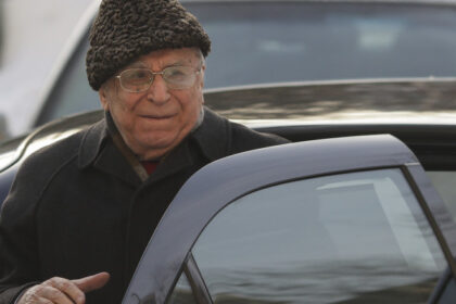 medicii de la spitalul sri spun ca ii administreaza lui ion iliescu un tratament complex care e starea fostului presedinte 684a8031349bd