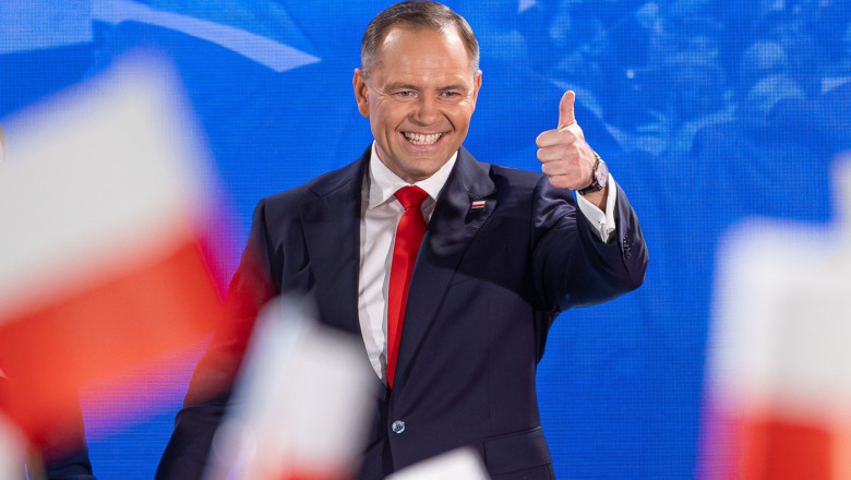 nawrocki invoca solutionarea problemelor din trecut in raspunsul pentru zelenski care il felicitase pentru victoria in alegeri 683f36e4bf8ce