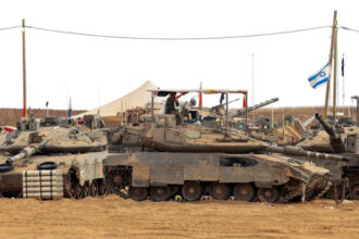 netanyahu confirma ca israelul inarmeaza rivalii hamas din gaza opozitia numeste planul o nebunie totala 68430e98977d6