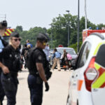 o supraveghetoare scolara a fost ucisa de un elev la un colegiu din franta macron denunta un val de violenta fara sens 684836602033b