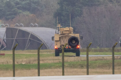 parlamentul danez este de acord ca sua sa si mentina bazele militare din danemarca in ciuda tensiunilor privind groenlanda 6849b7bf9f559