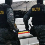 perchezitii la inspectoratul de control rutier din timisoara un inspector a fost prins cu mita in buzunar 6849255124a25