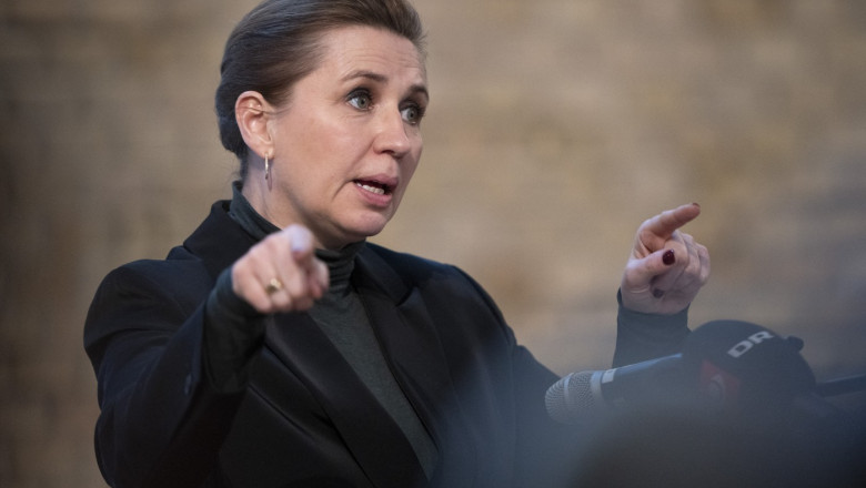 premierul danez vrea sa interzica valul integral si sa desfiinteze salile de rugaciune din scoli dumnezeu trebuie sa cedeze trecerea 6841c42ee5c21