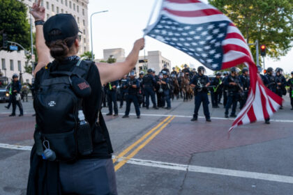 protestele se extind in sua in ciuda avertismentelor lui trump democratia este atacata chiar sub ochii nostri 684a69b16cad7