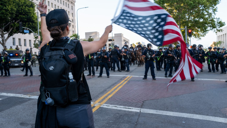 protestele se extind in sua in ciuda avertismentelor lui trump democratia este atacata chiar sub ochii nostri 684a69b16cad7