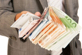 romania a incasat 13 miliarde euro pentru cererea de plata nr 3 din pnrr de ce tarii noastre i au fost blocate 869 milioane euro 684871fe0adbe