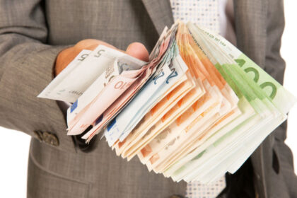 romania a incasat 13 miliarde euro pentru cererea de plata nr 3 din pnrr de ce tarii noastre i au fost blocate 869 milioane euro 684871fe0adbe