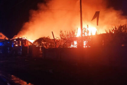 rusia a lansat un atac cu drone in nordul ucrainei cel putin 5 persoane inclusiv un copil au fost ucise 23 de oameni au fost raniti 68413f9a0dd43